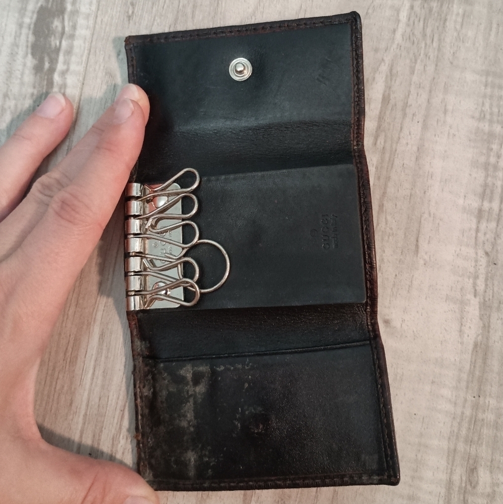 Gucci Key Case - Picture 5 of 8
